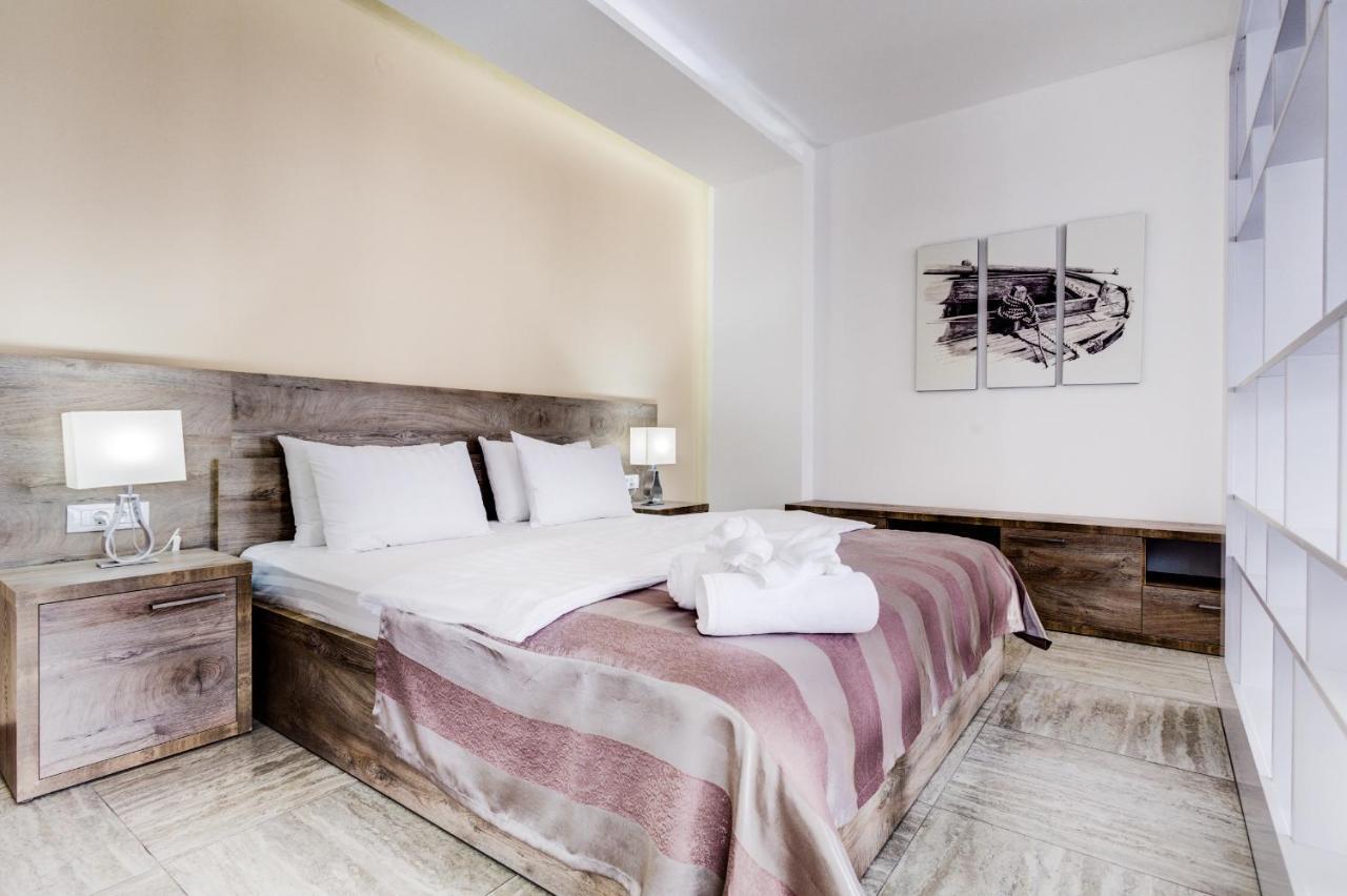 Riva Residence Ðenovići Kültér fotó