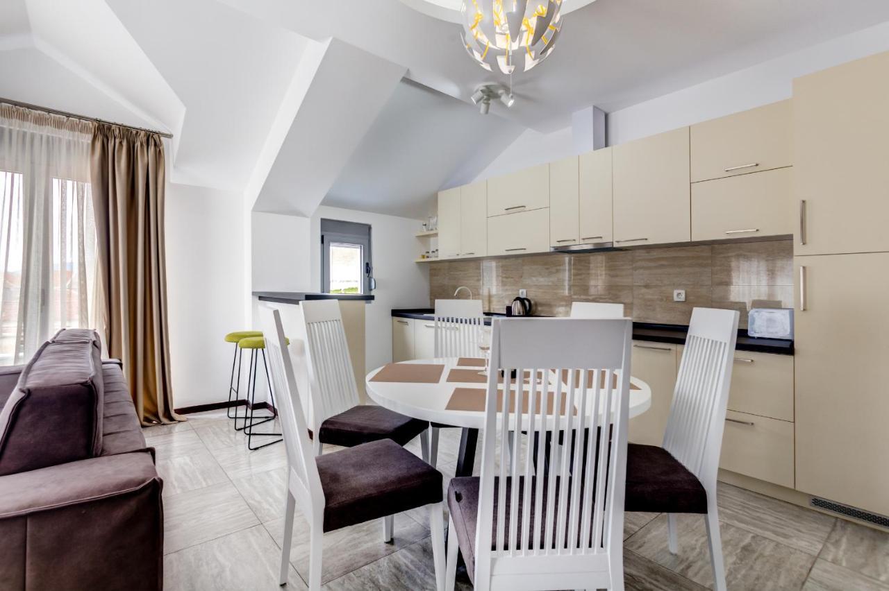 Riva Residence Ðenovići Kültér fotó